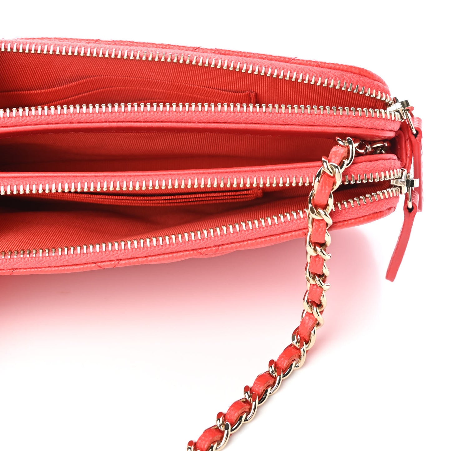 Caviar Quilted Small Clutch With Chain Red