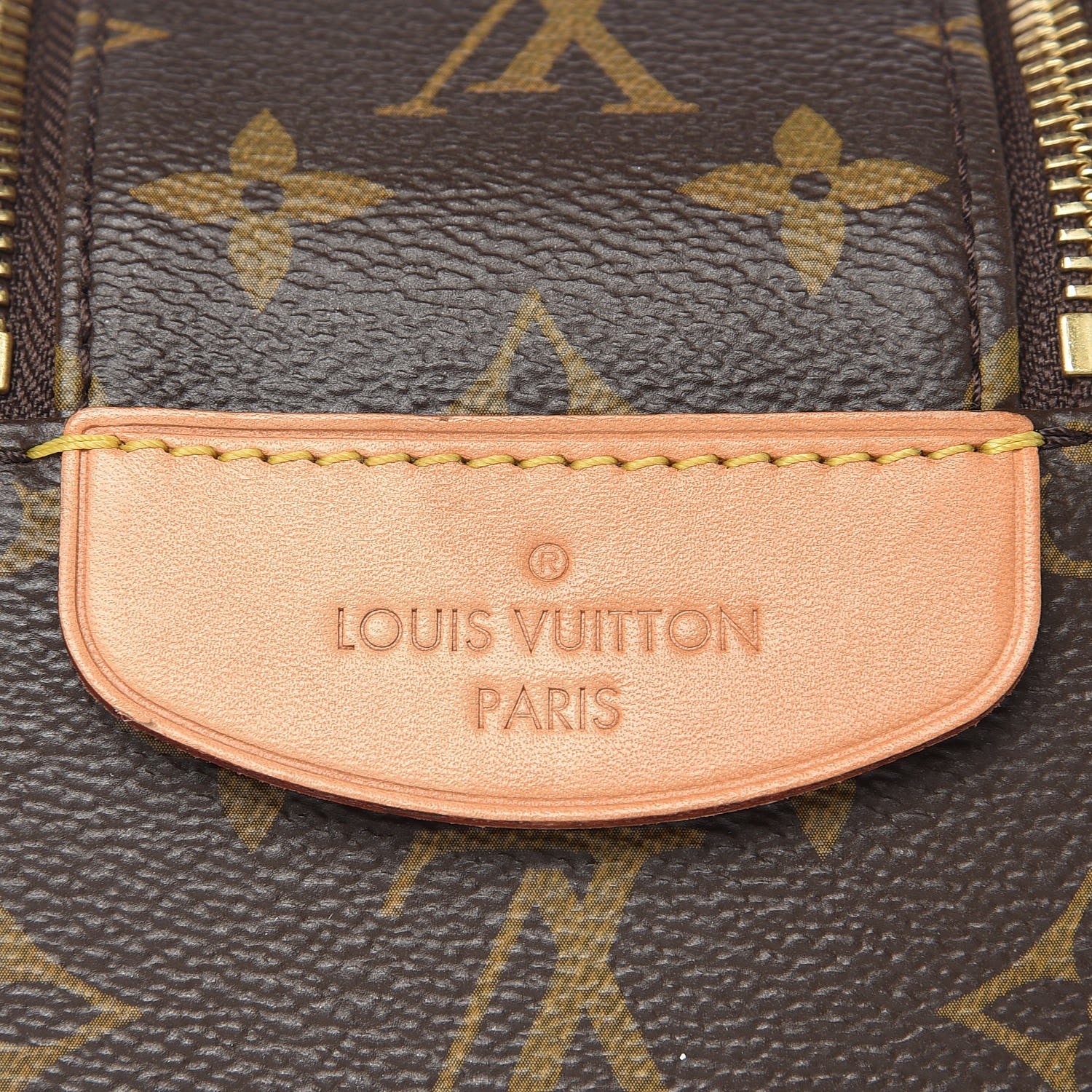 Louis Vuitton Monogram King Size Toiletry Bag 7 of 13