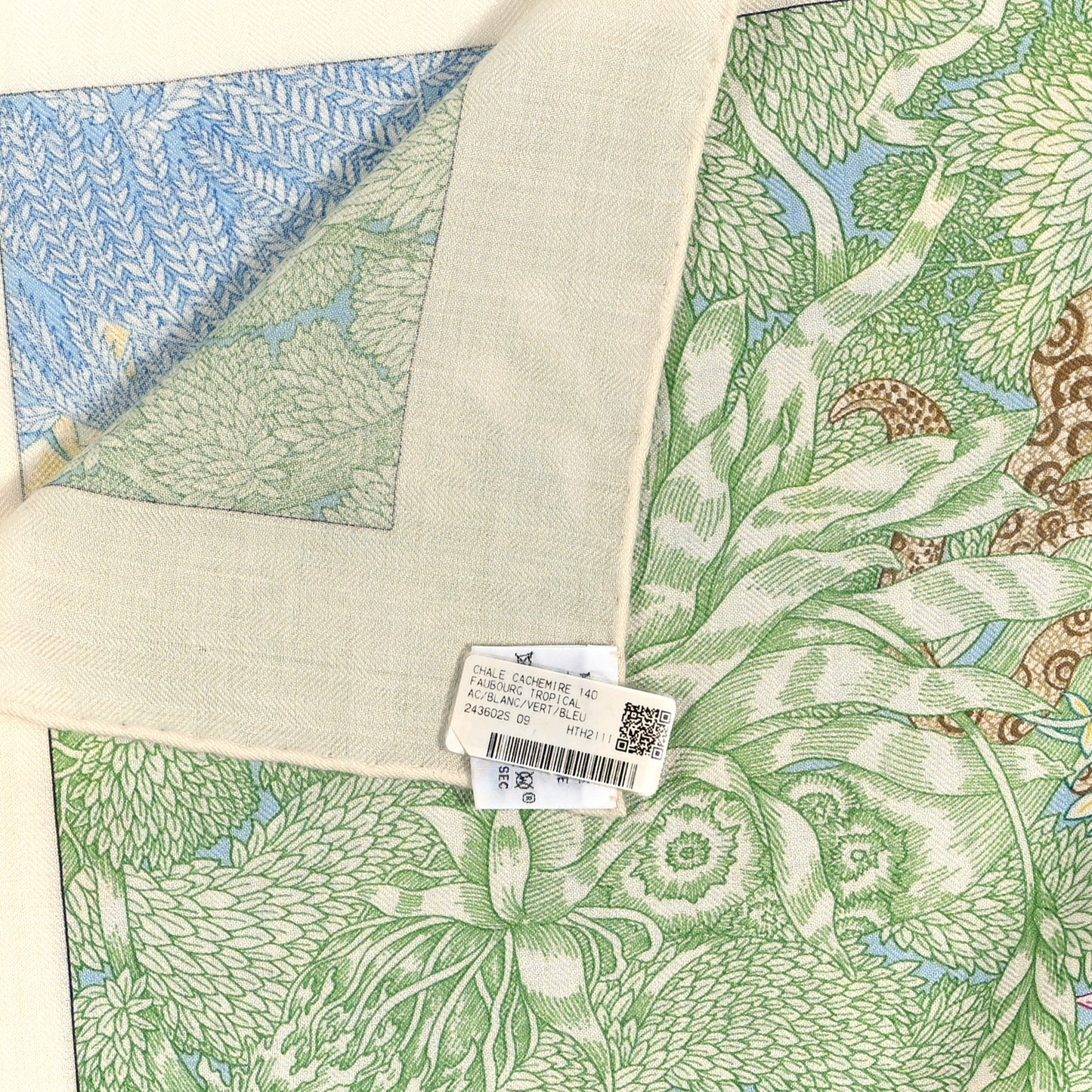 Cashmere Silk Faubourg Tropical Shawl 140 White Vert Bleu
