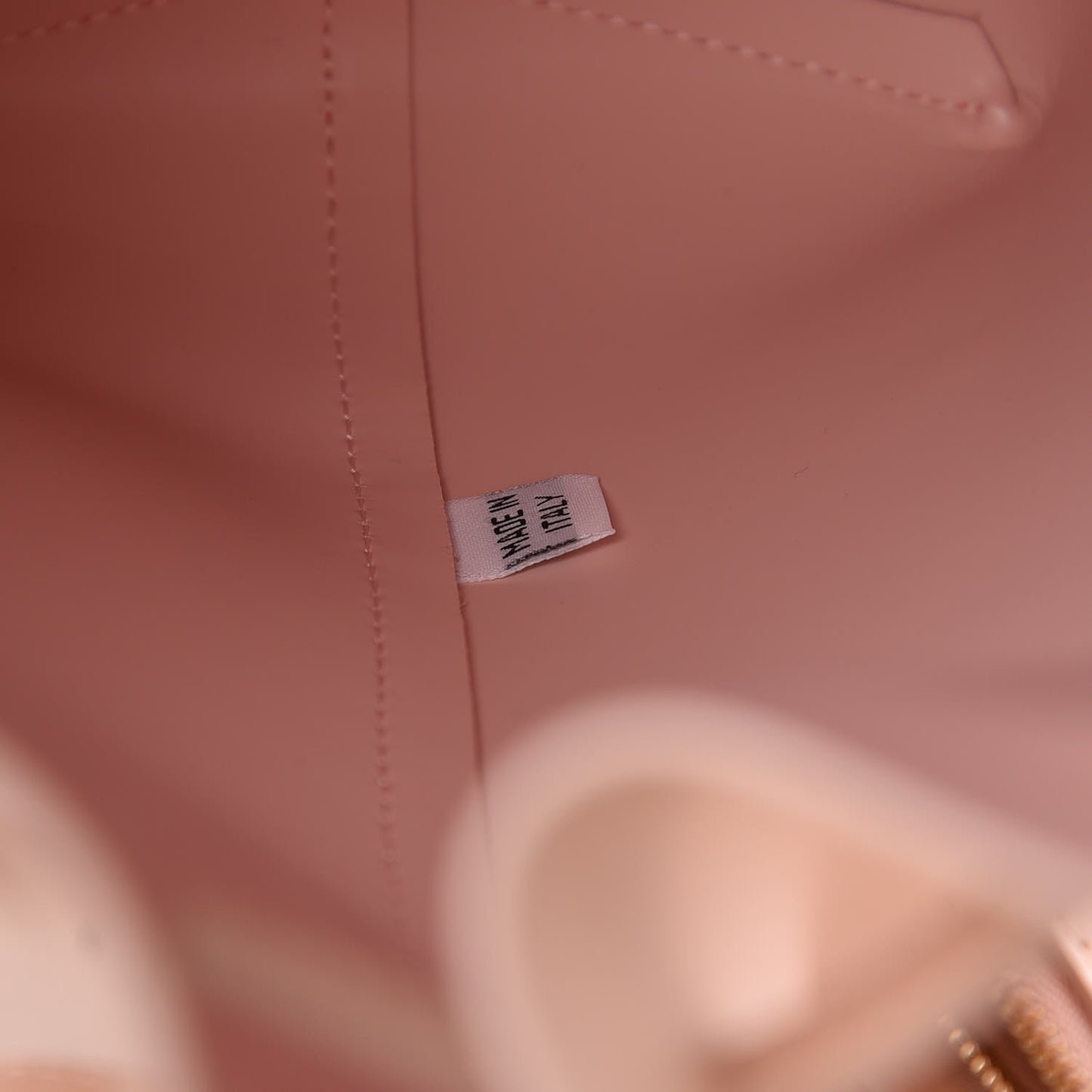 Calfskin Bucket Bag Rosa