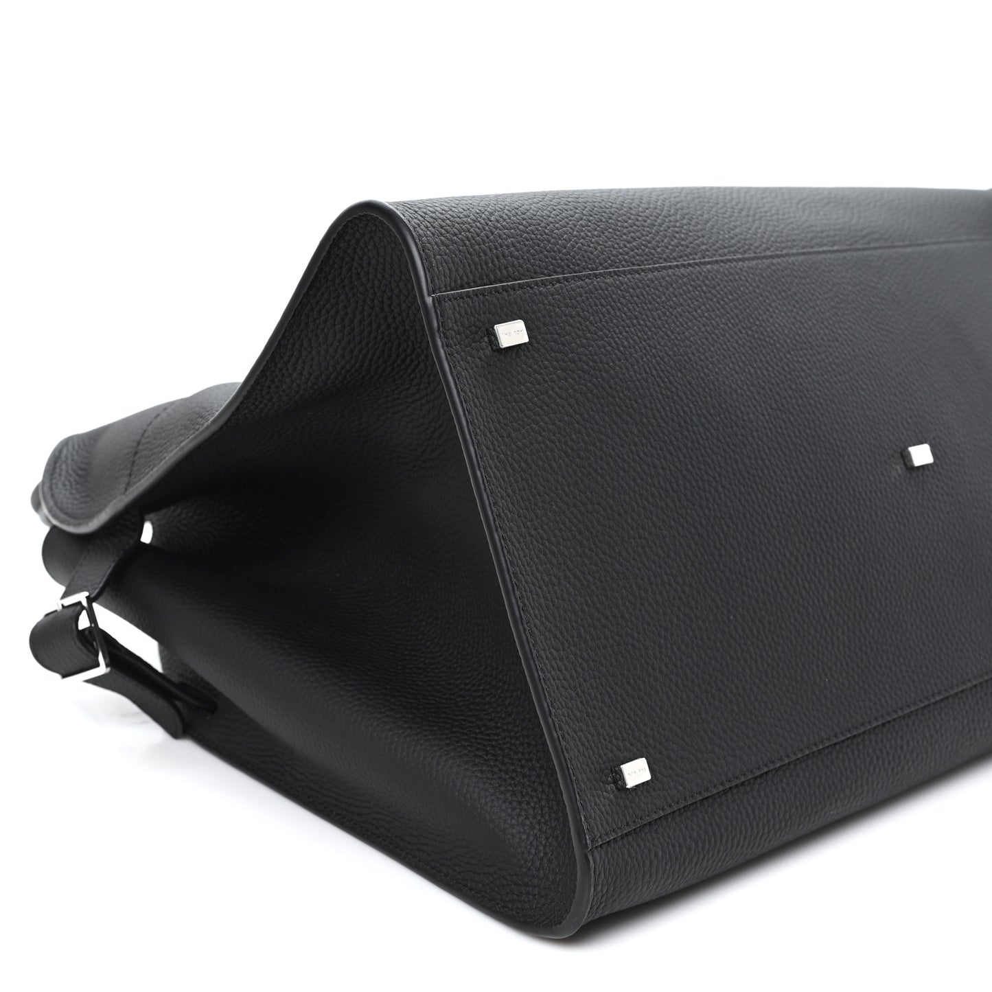 Grained Calfskin Soft Margaux 17 Black