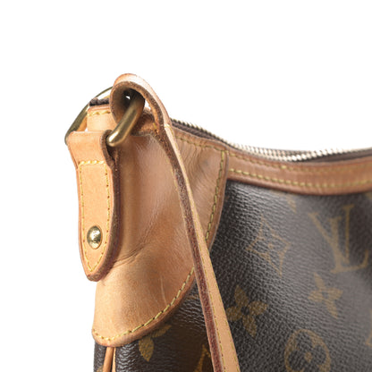 Louis Vuitton Monogram Odeon MM 13 of 16
