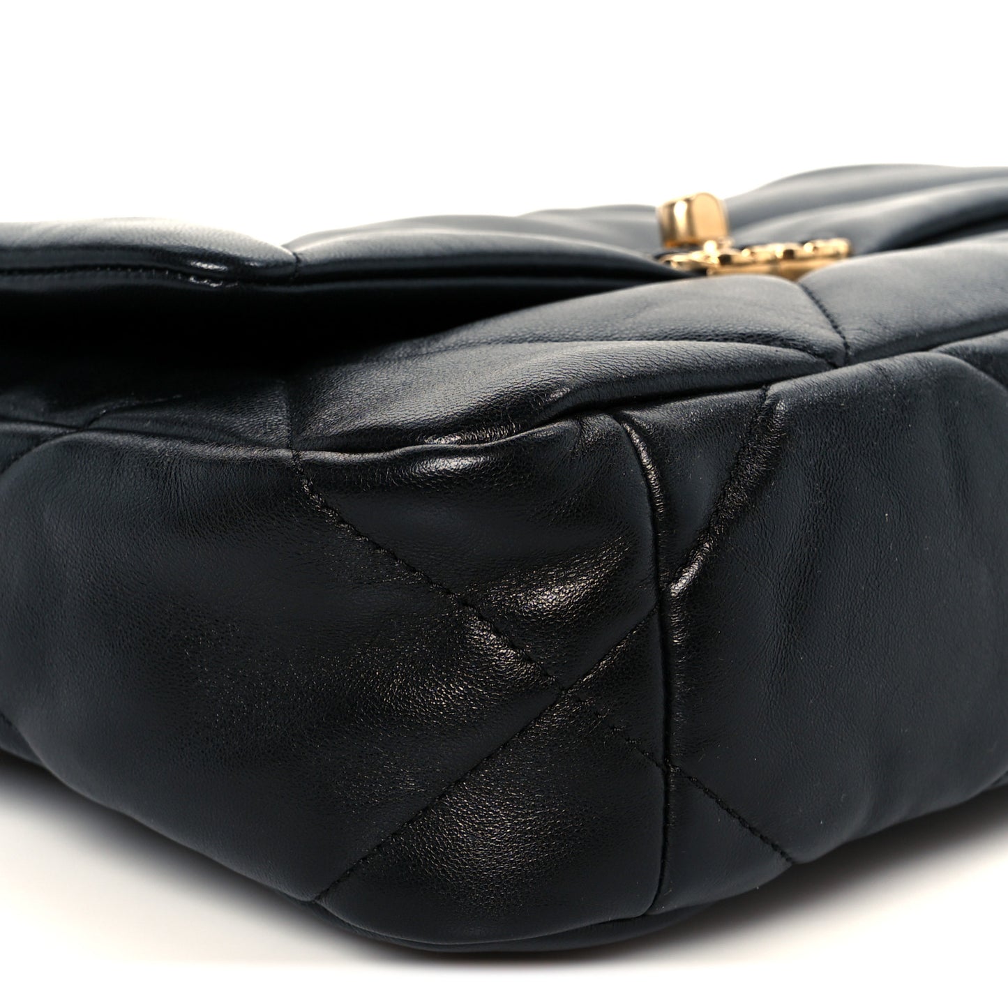 Goatskin Quilted Medium Chanel 19 Flap Black