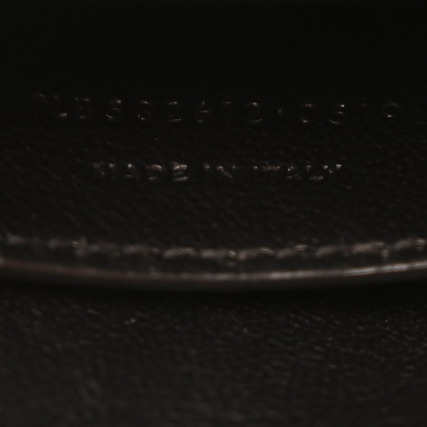 Grain De Poudre Matelasse Monogram Medium Vicky Chain Bag Crema Soft