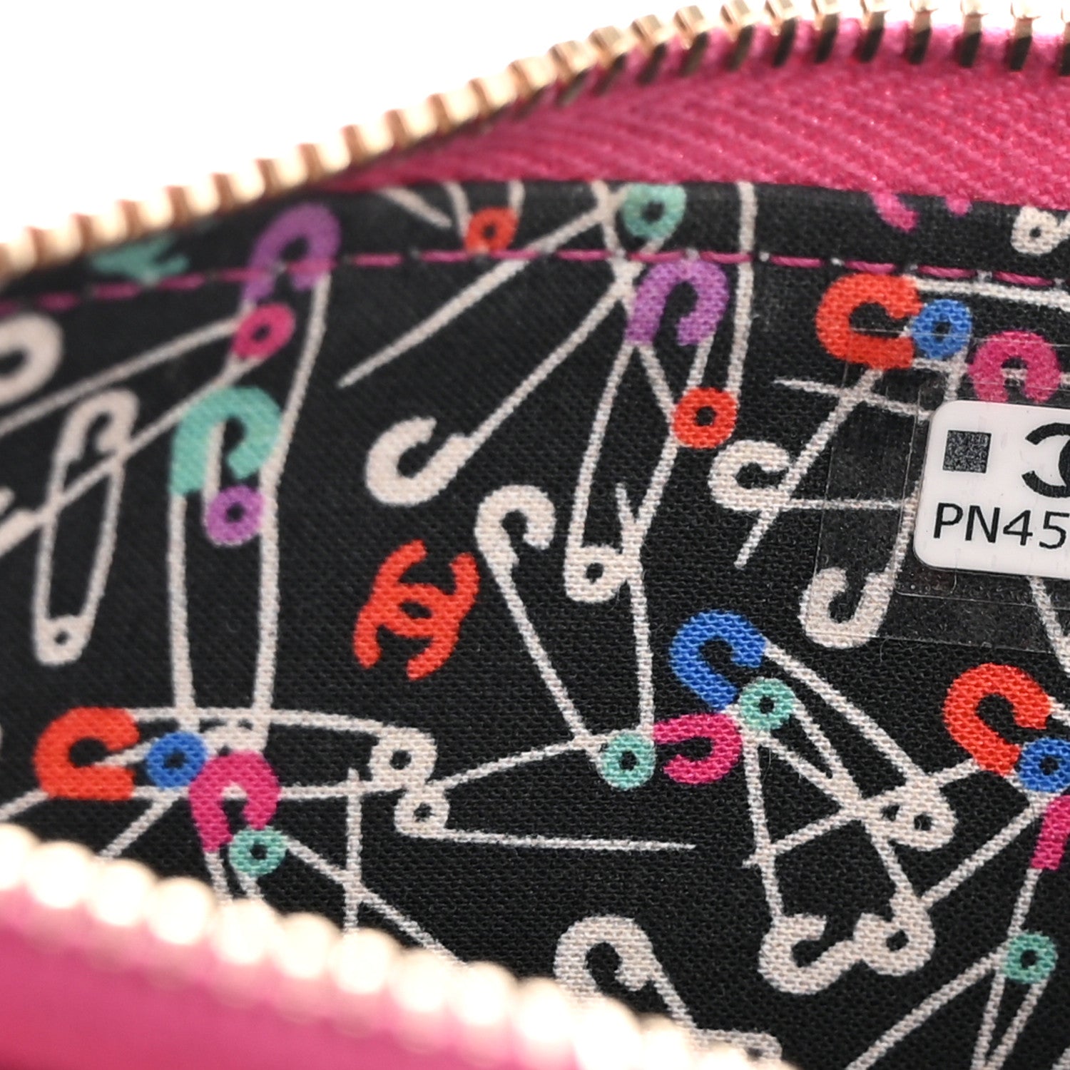 Chanel Caviar Quilted CC Zip Around Card Holder Dark Pink 7 of 10