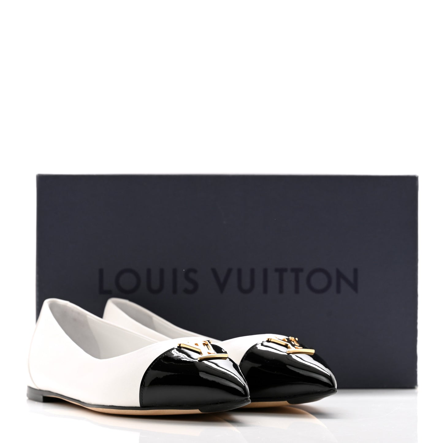 Lambskin Capucines Flat Ballerinas 36.5 White Black