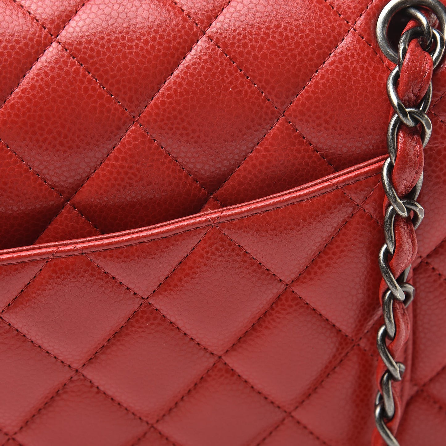 Caviar Quilted Jumbo Double Flap Red