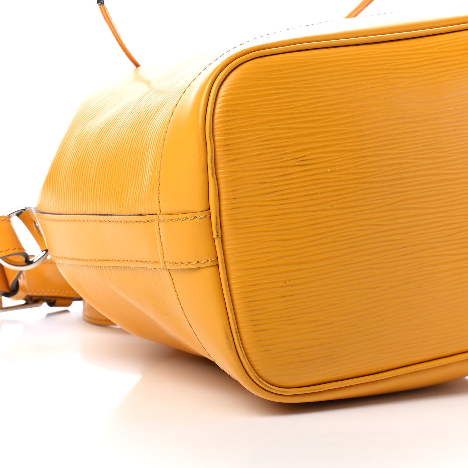 Louis Vuitton Epi Noe Tassil 8 of 9