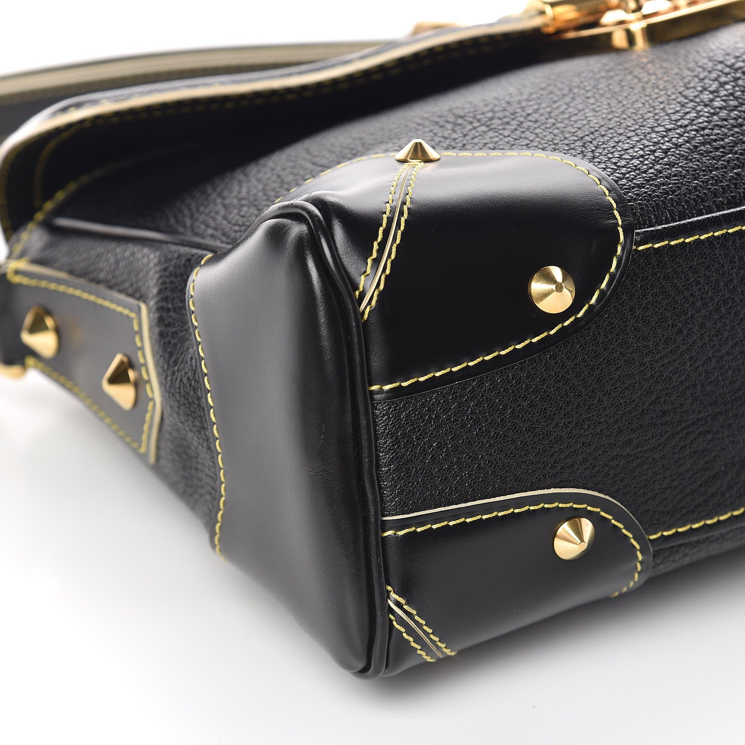 Louis Vuitton Suhali L'Essentiel Black 7 of 9