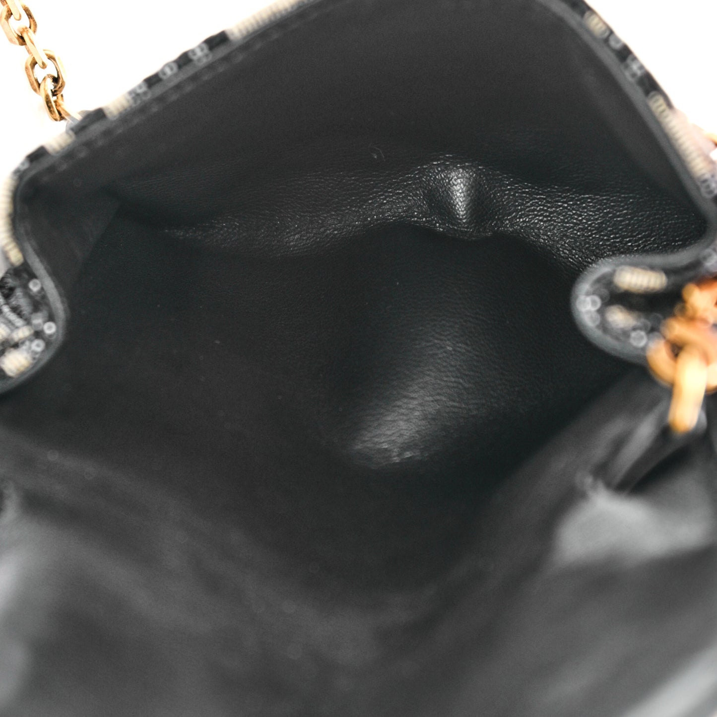 Oblique Nano Saddle Chain Pouch Blue