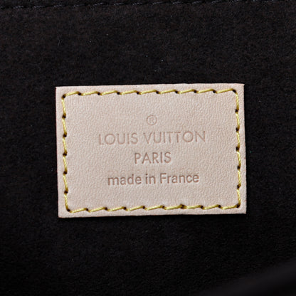 Louis Vuitton Monogram Pochette Metis 7 of 9