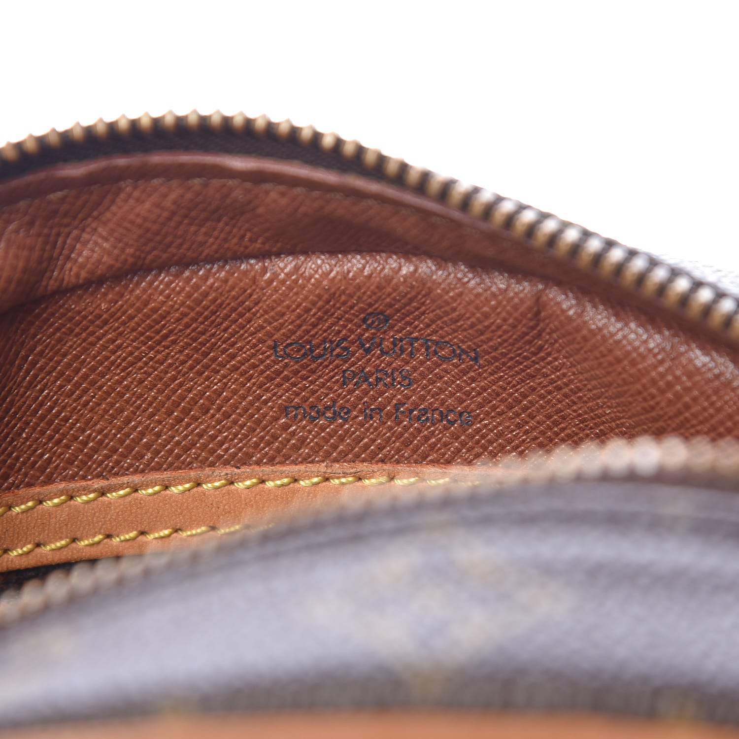 Louis Vuitton Monogram Blois 6 of 20