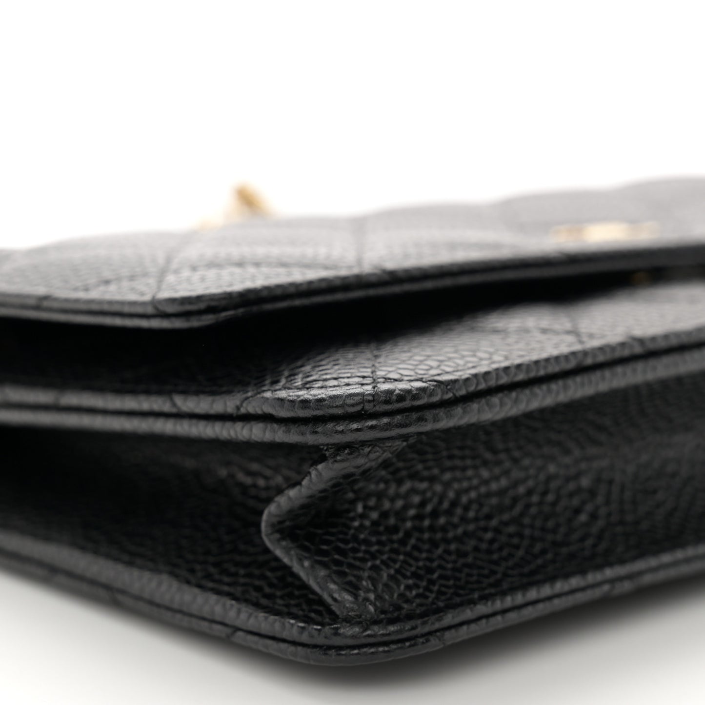 Caviar Quilted Wallet on Chain WOC Black