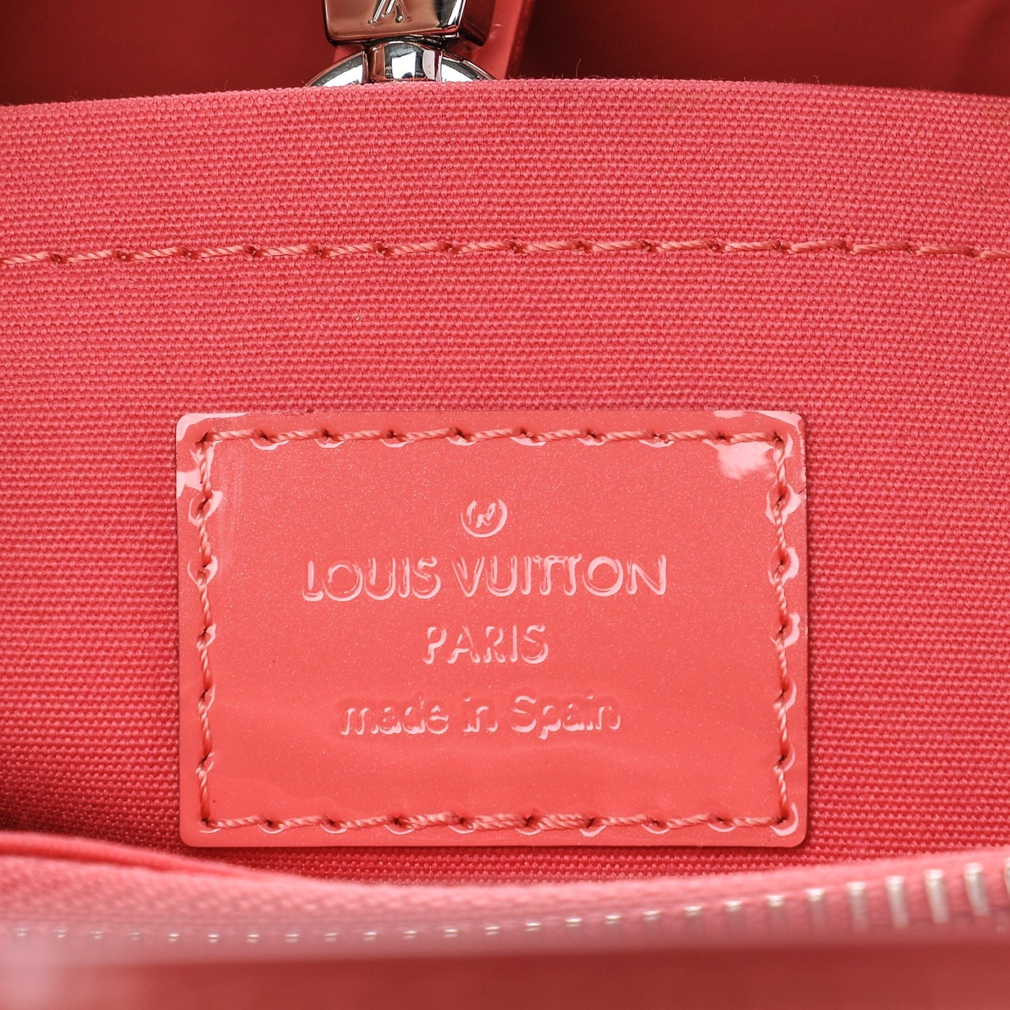 Vernis Montaigne BB Poppy