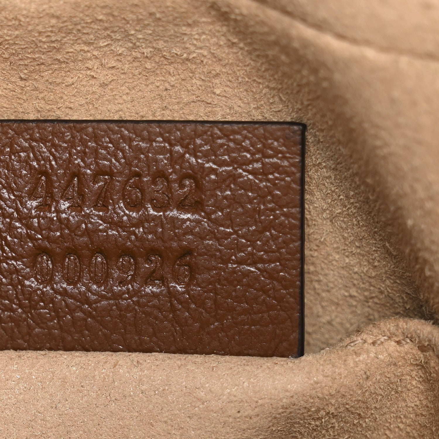 Gucci Glazed Calfskin Matelasse Diagonal Small GG Marmont Chain Shoulder Bag Cuir 8 of 13