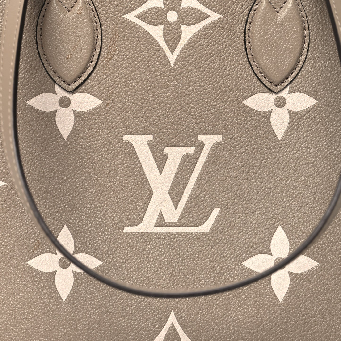 Empreinte Monogram Giant Onthego MM Tourterelle Creme
