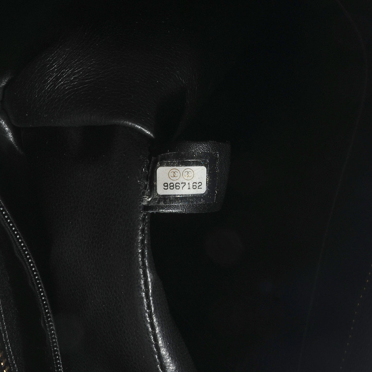 Caviar Medallion Tote Black