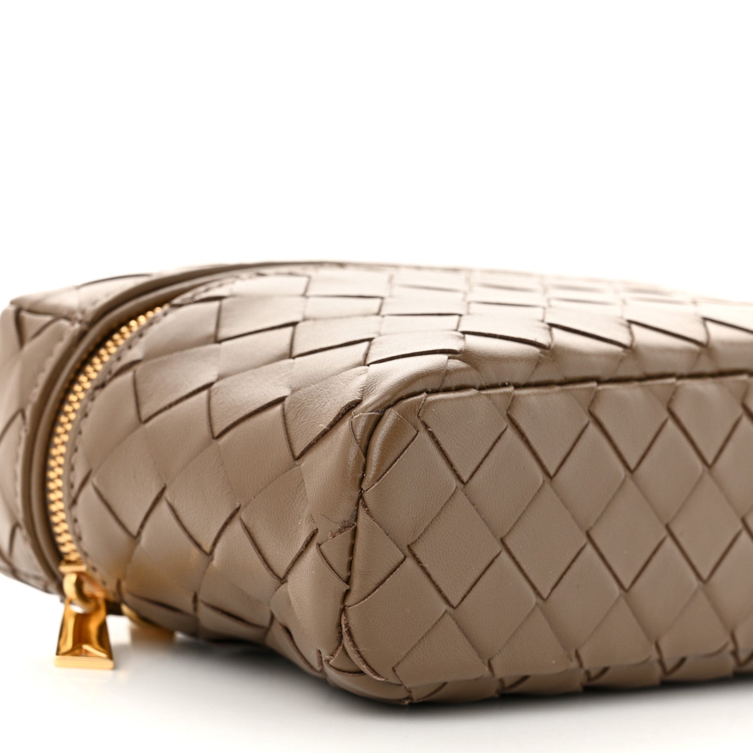 Bottega Veneta Calfskin Intrecciato Bang Bang Vanity Case Pinecone 9 of 10