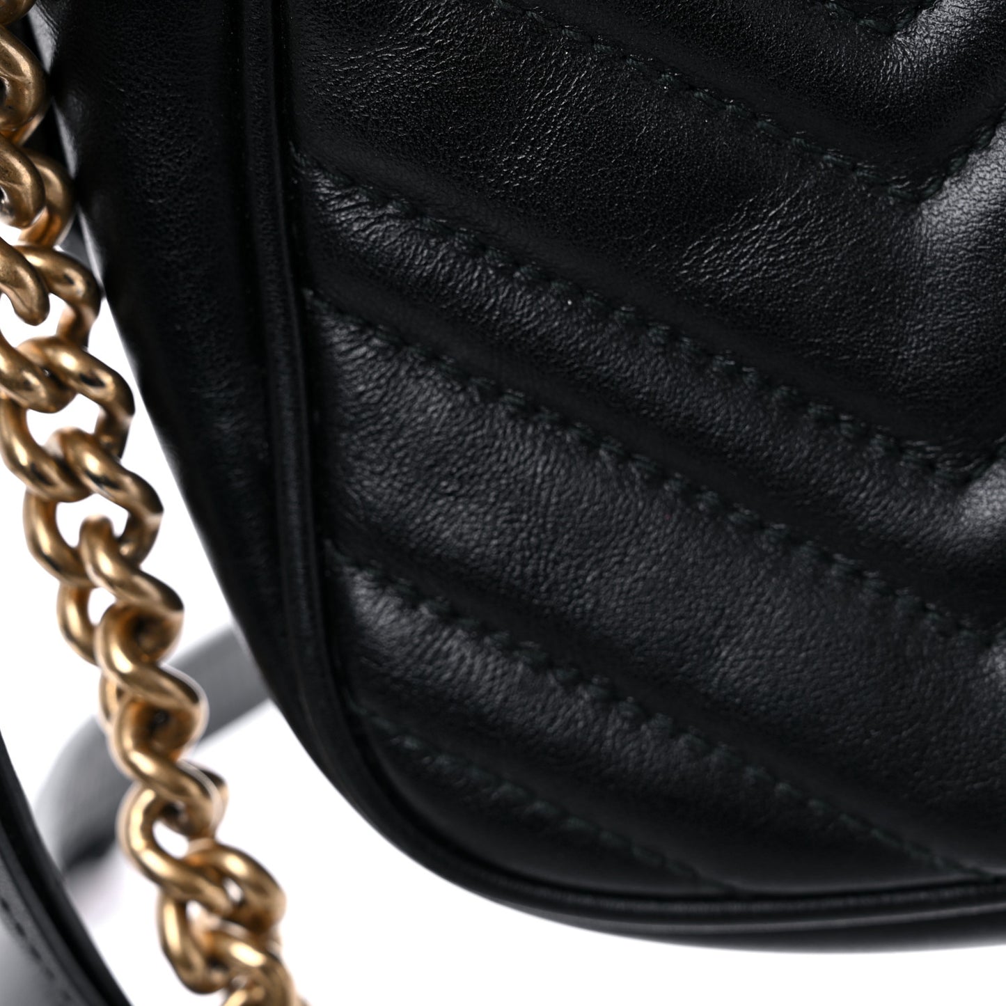 Calfskin Matelasse Small GG Marmont Chain Shoulder Bag Black