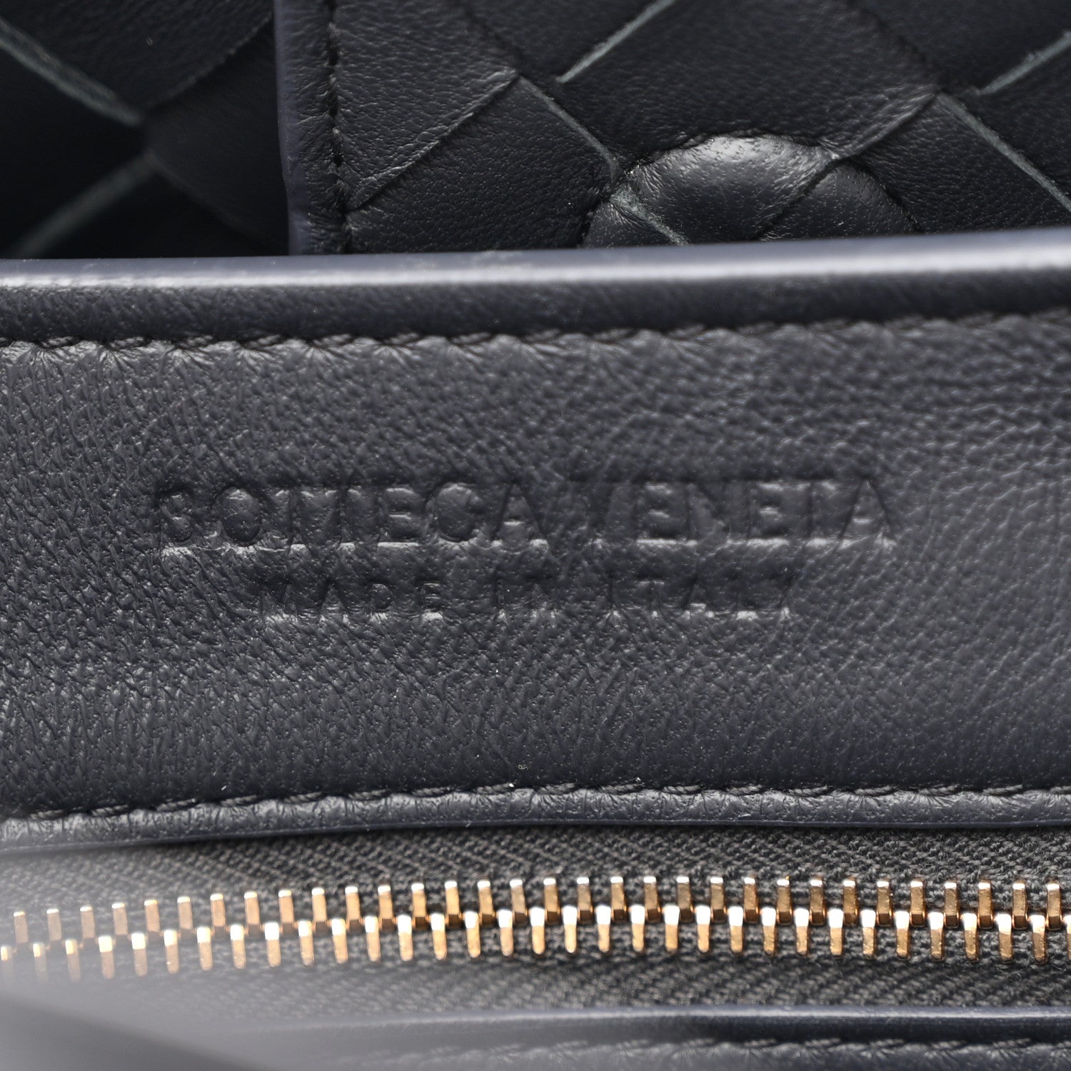 Bottega Veneta Nappa Intrecciato Medium Andiamo Shoulder Bag Space 6 of 9