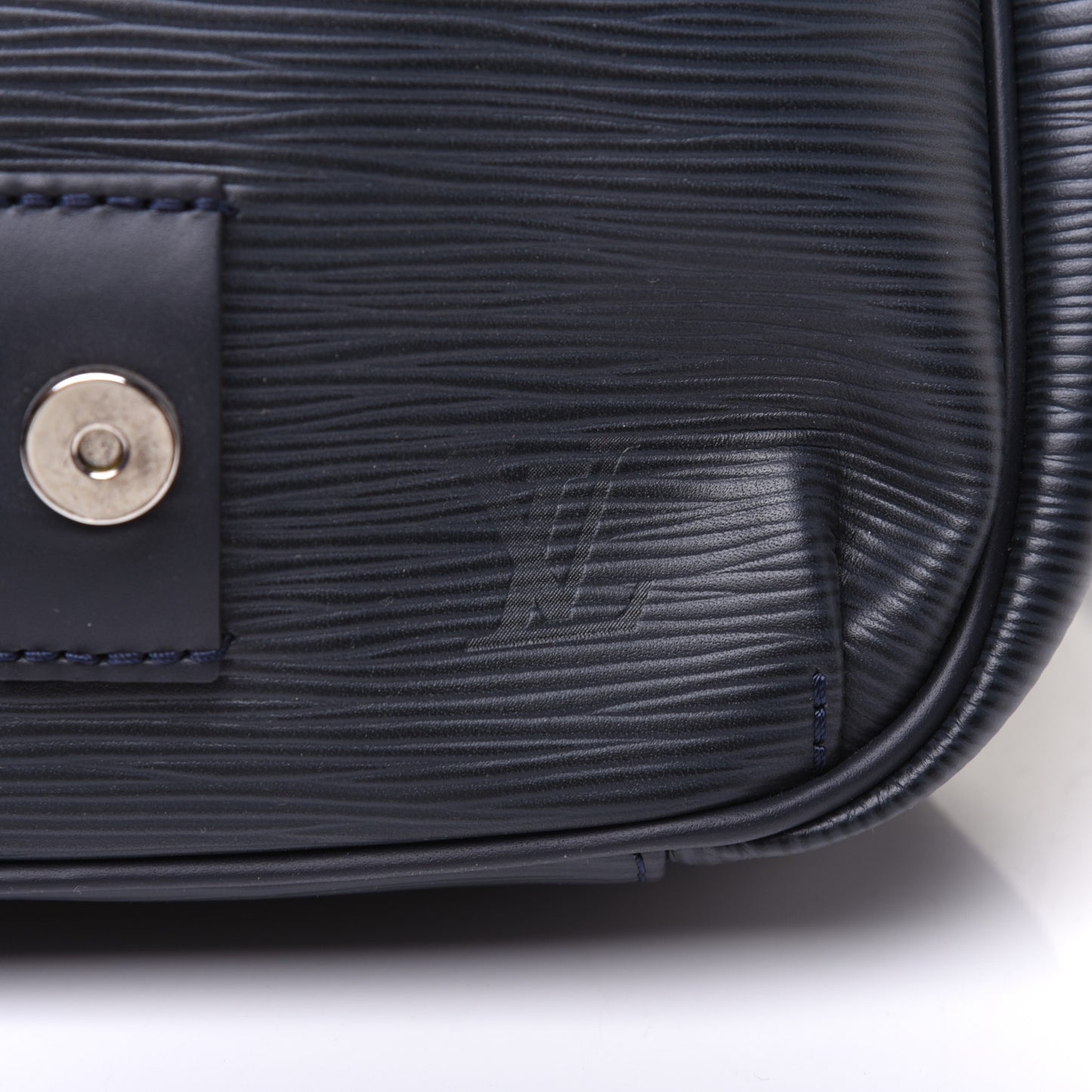 Epi Christopher Messenger Navy Stripes