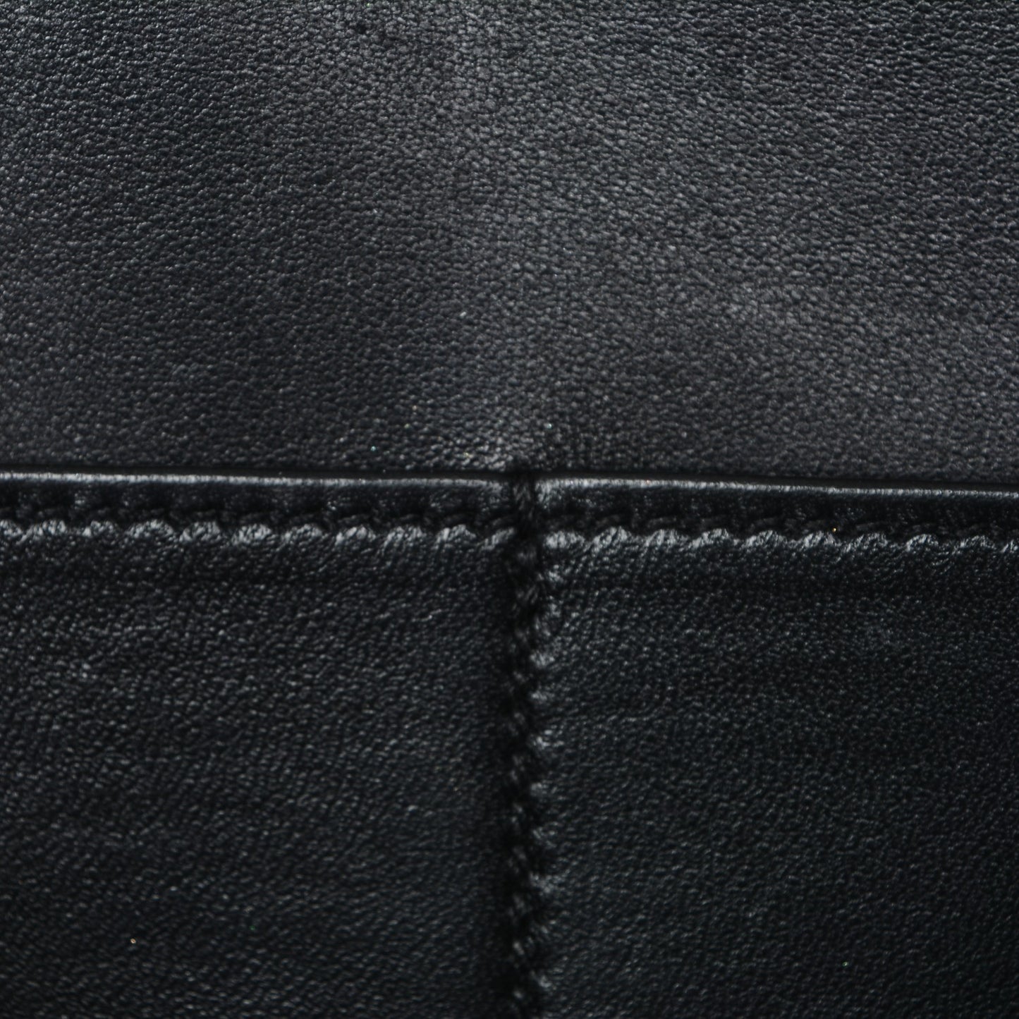 Tadelakt Egee Clutch Black