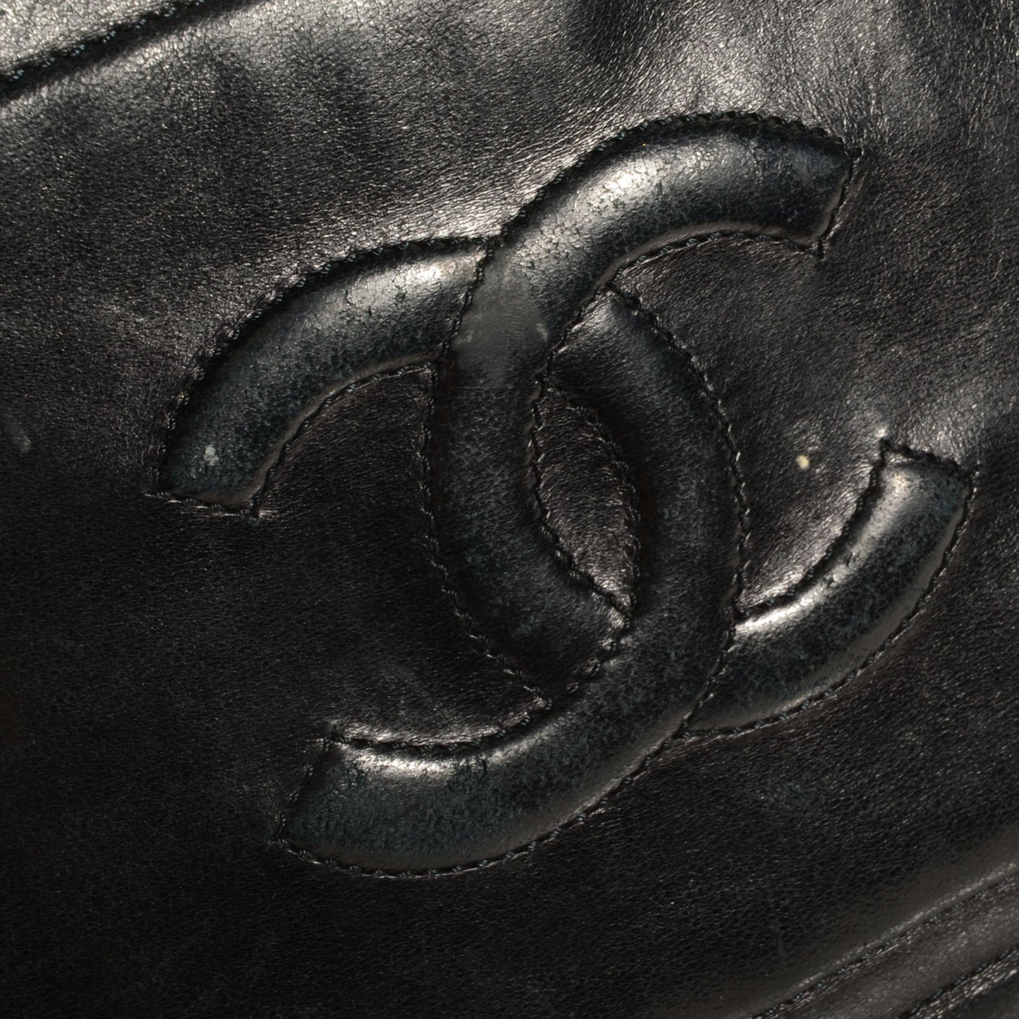 Lambskin Tassel Camera Case Black