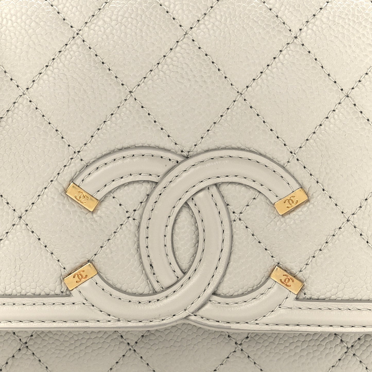Caviar Quilted Small CC Filigree Flap Light Beige