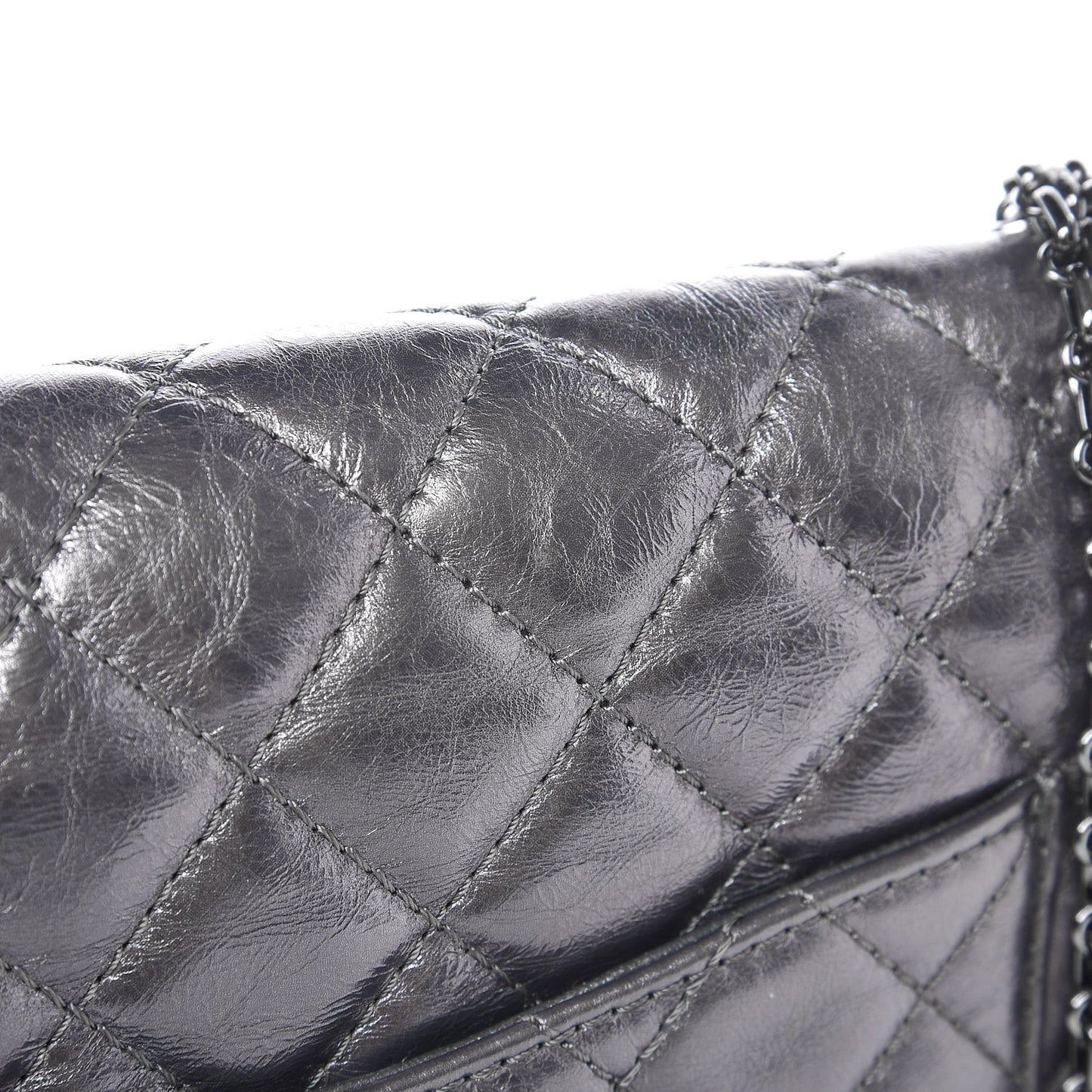 Metallic Aged Calfskin Quilted 2.55 Reissue 226 Flap Dark Silver