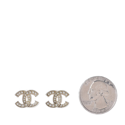 Chanel Pearl CC Earrings Gold 2 of 4
