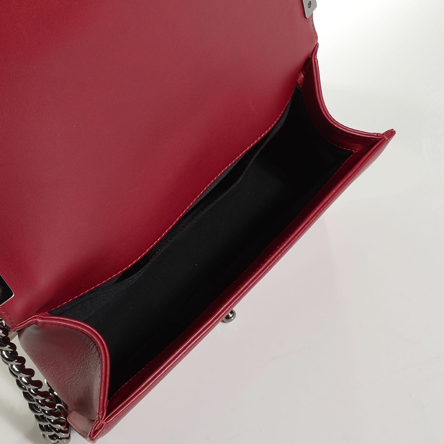 Chanel Calfskin Chain Chevron Medium Boy Flap Red 6 of 8