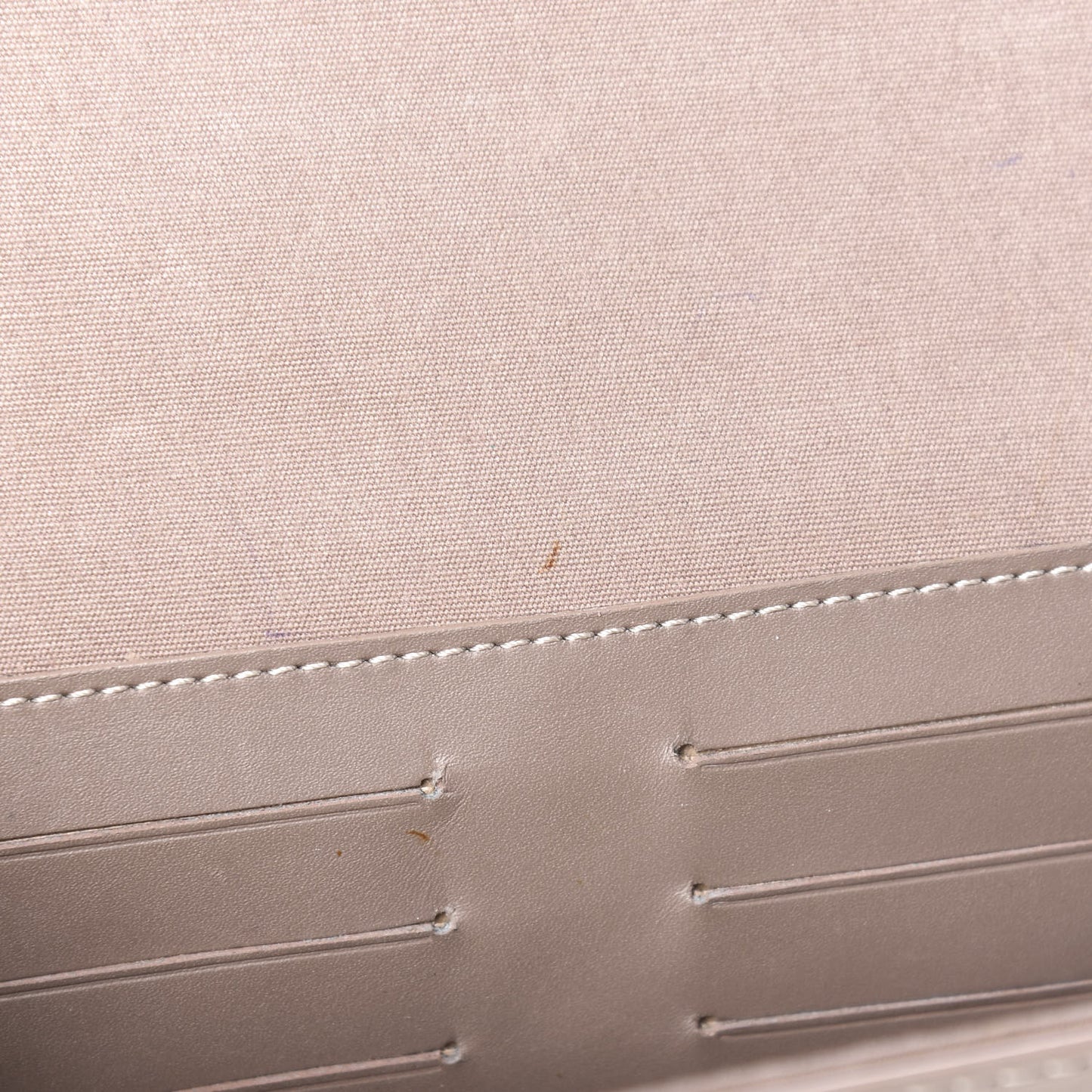 Vernis Rossmore MM Beige Poudre
