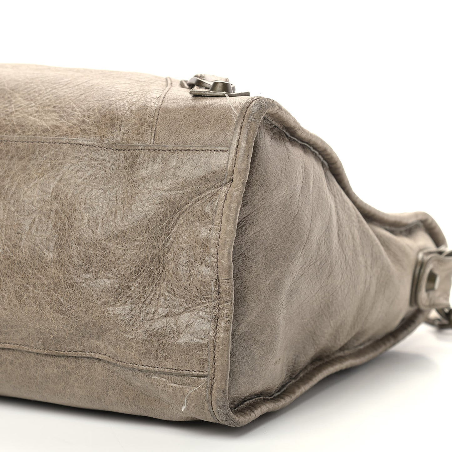 Chevre Classic Hardware City Taupe