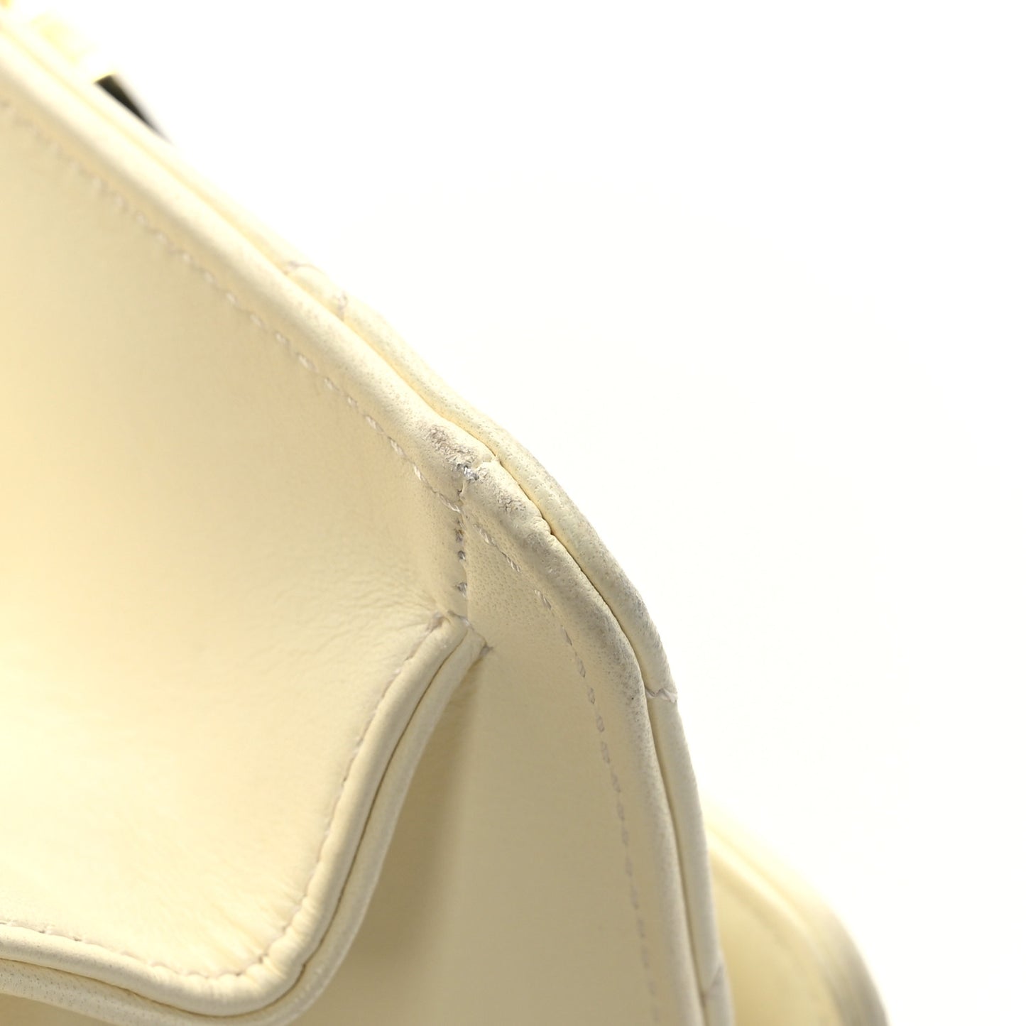 Lambskin Quilted Medium Golden Class Flap White