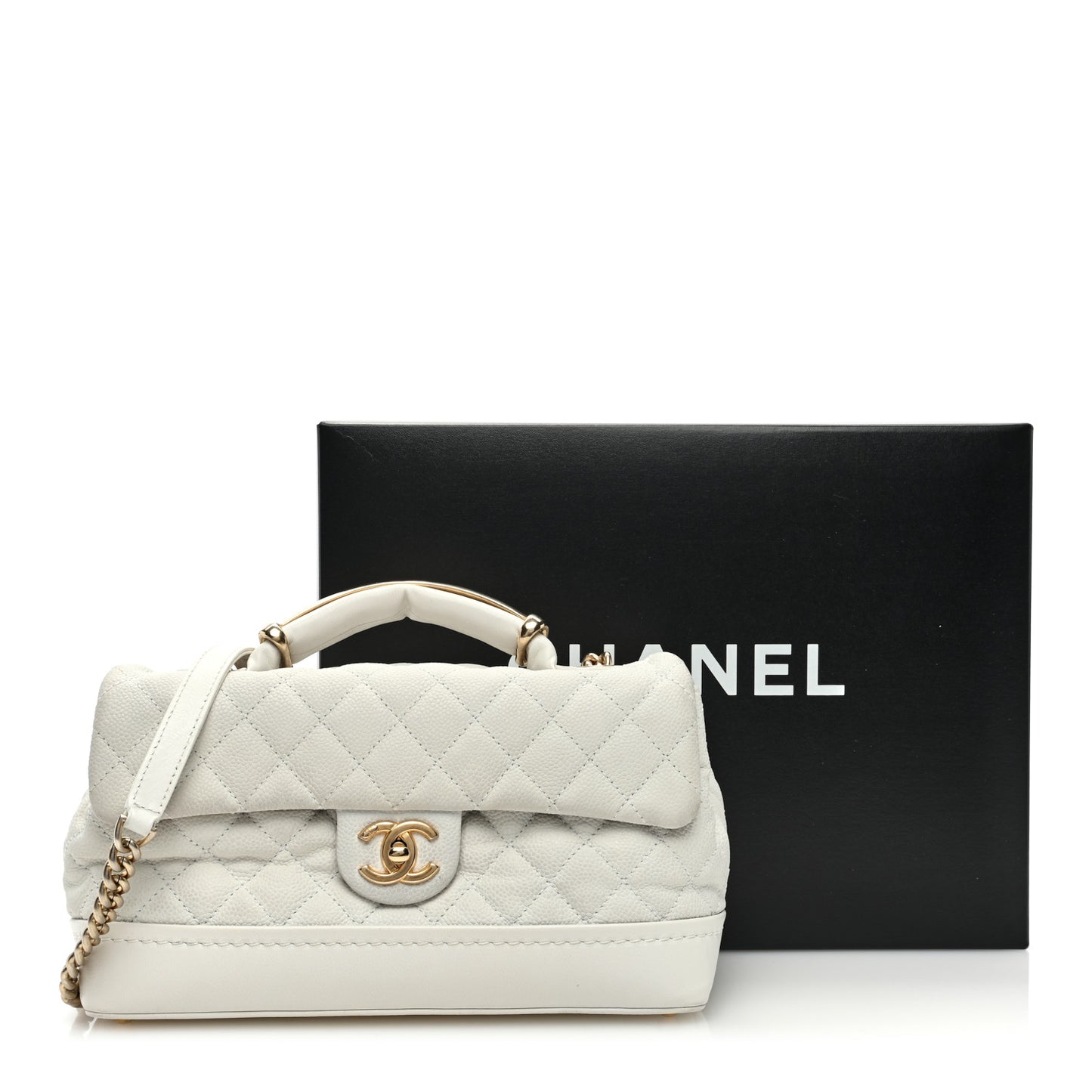Iridescent Caviar Quilted Medium Globe Trotter Flap White
