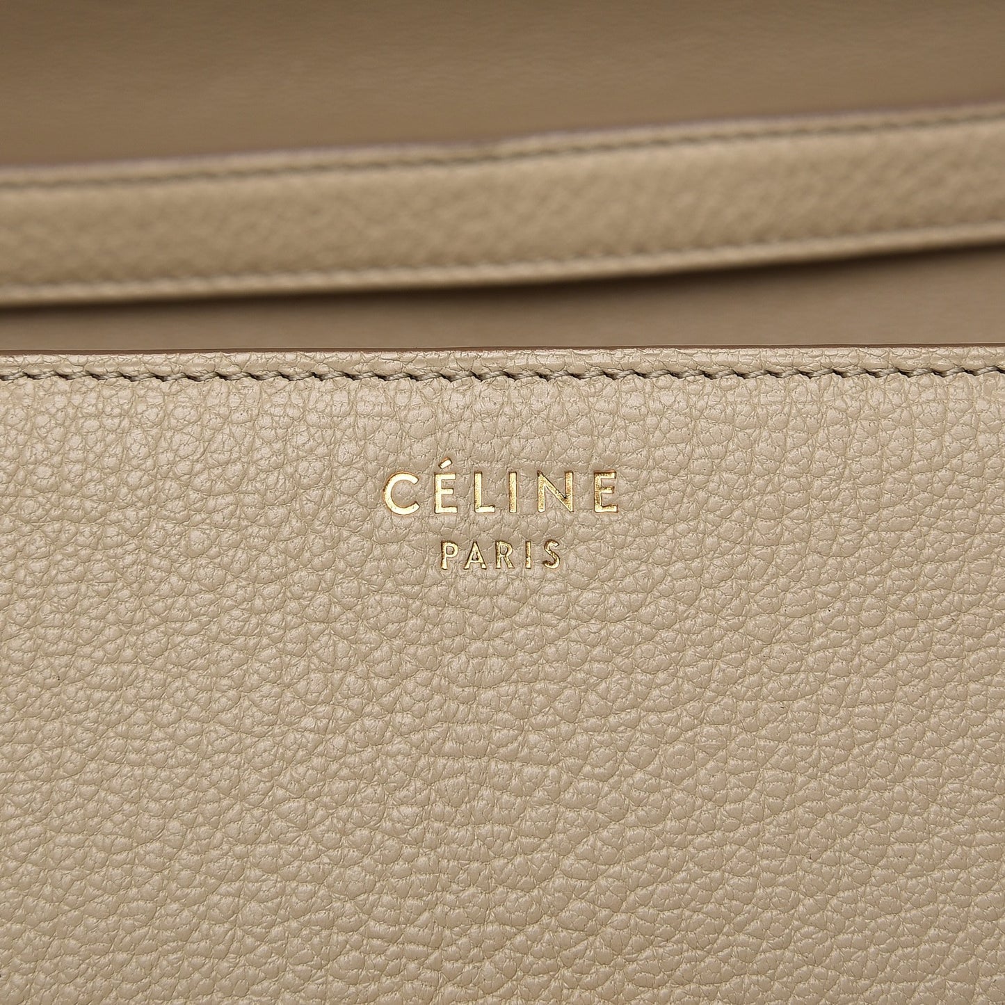 Goatskin Medium Classic Box Flap Bag Dune