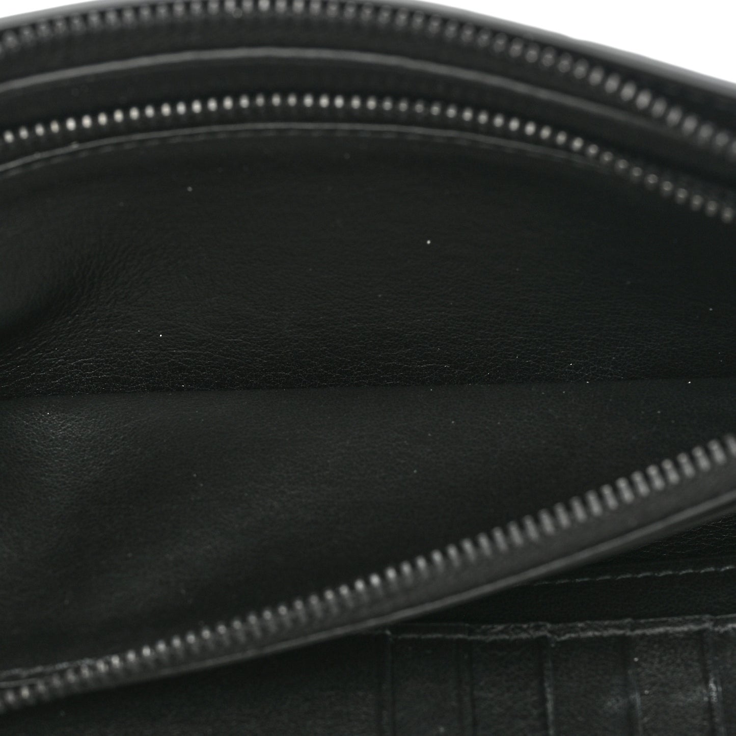 Nappa Intrecciato Zip Wallet Black