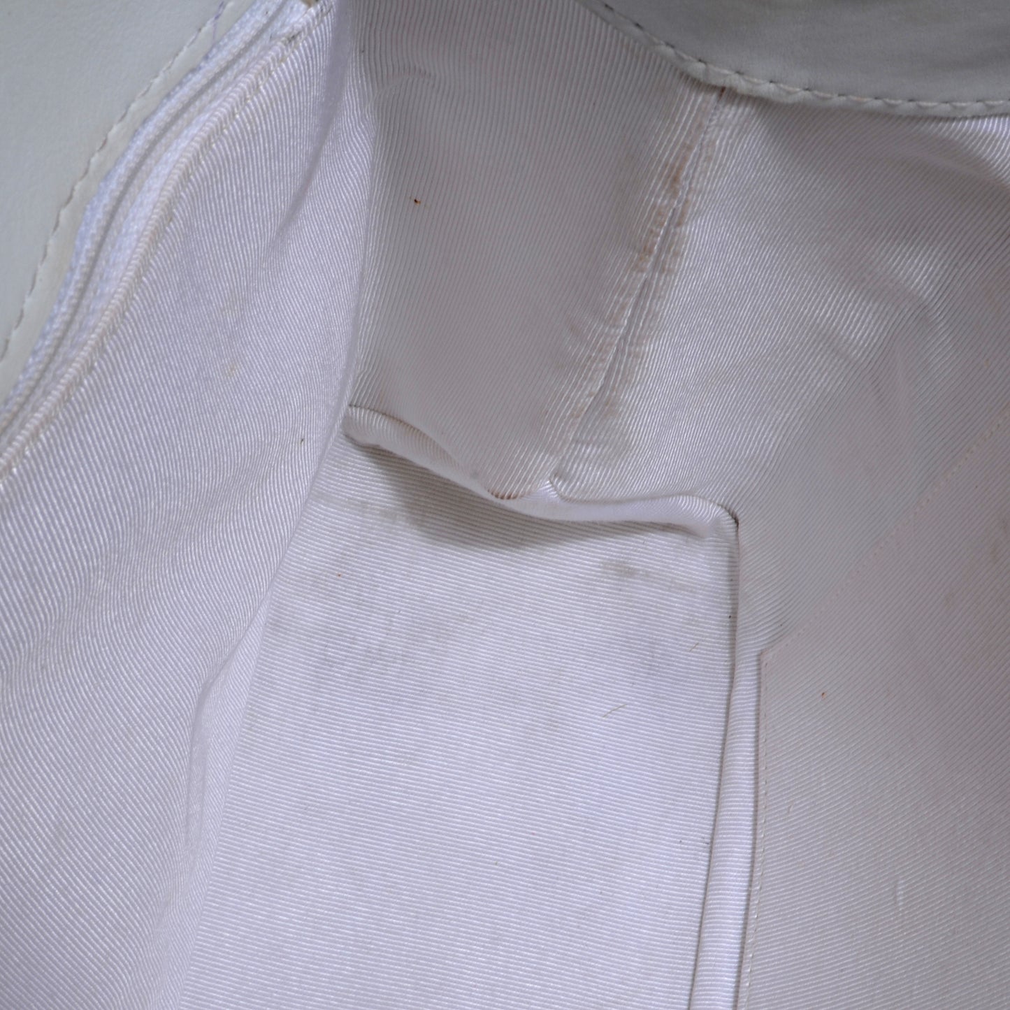 Leather Contrast Stitch Surpique Shoulder Bag White