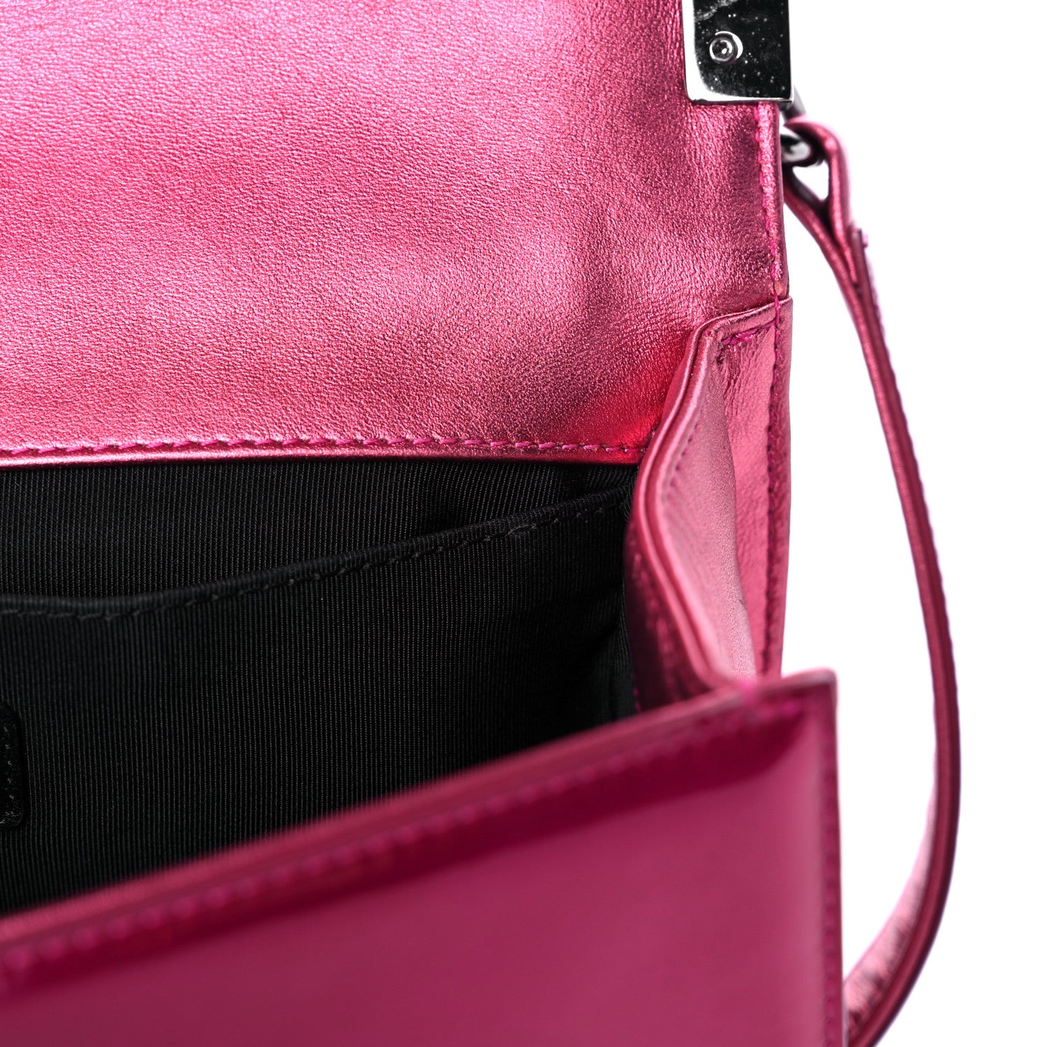 Chanel Metallic Patent Calfskin Quilted Medium Boy Flap Pink 18 of 18