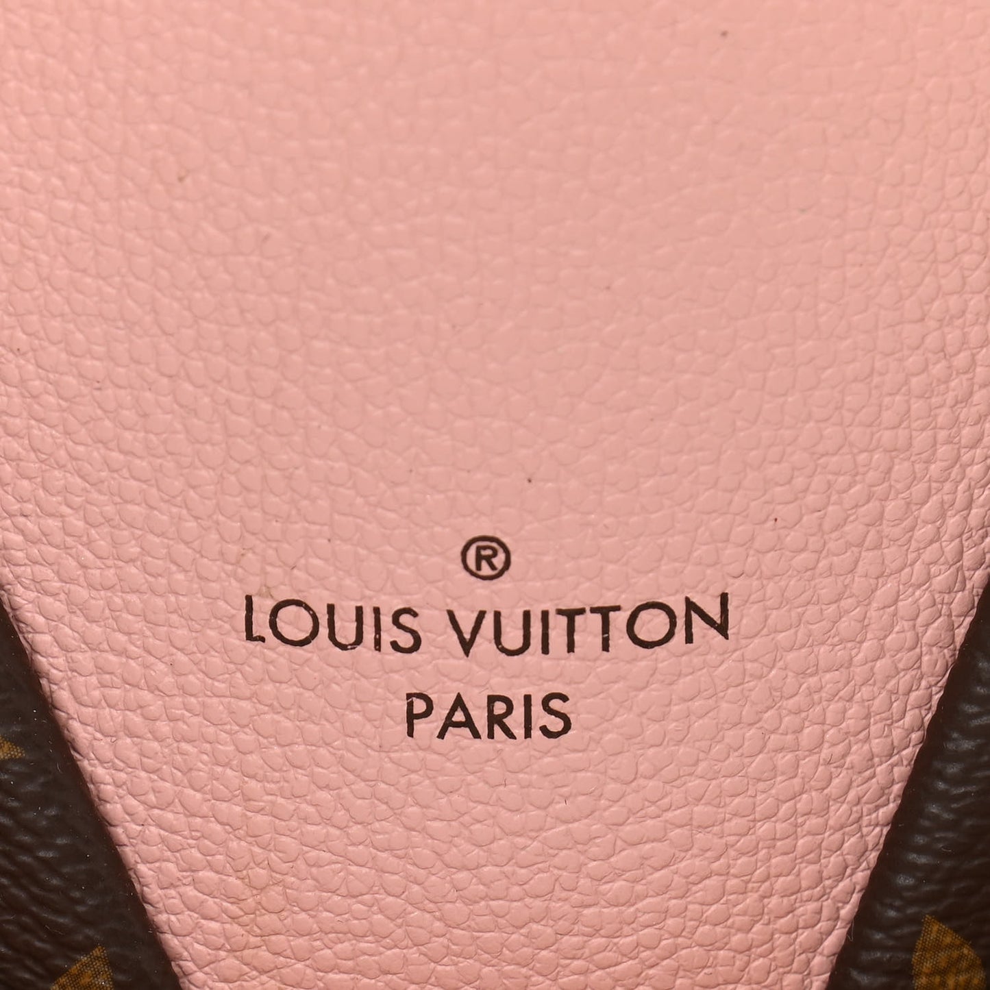Monogram V Tote BB Rose Poudre