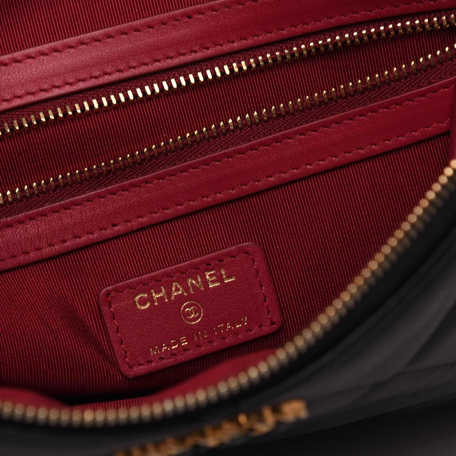 Chanel Lambskin Quilted Large 19 Cosmetic Case Black 6 of 8