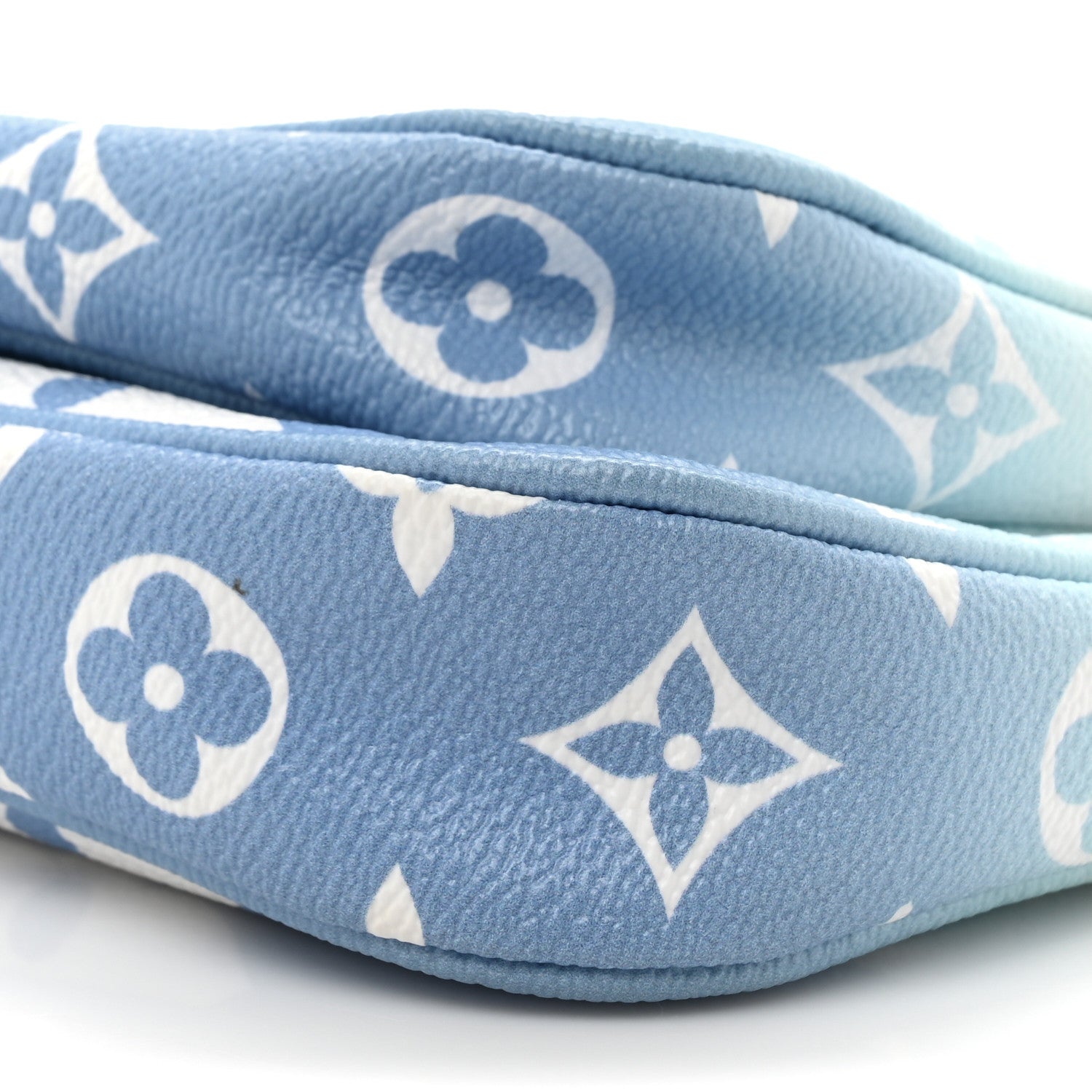 Louis Vuitton Monogram Giant By The Pool Multi Pochette Accessories Blue 9 of 14