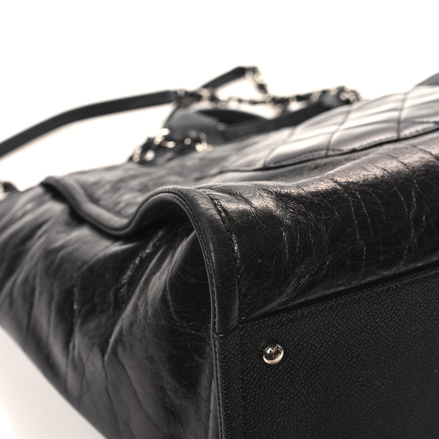 Glazed Calfskin Medium Deauville Tote Black