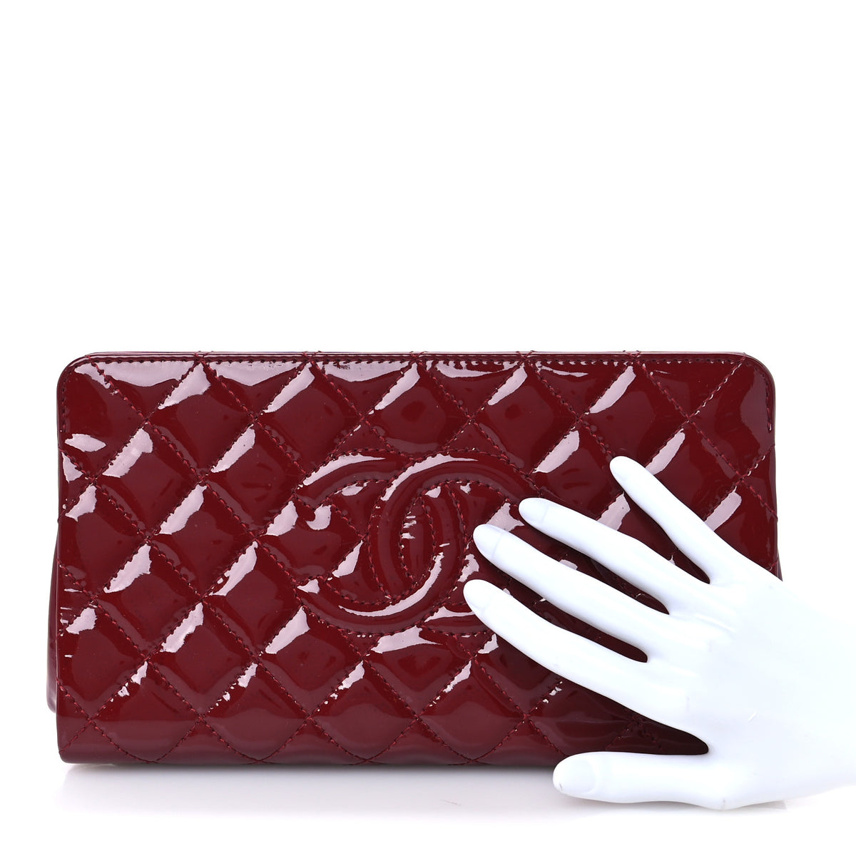 Patent CC Quilted Timeless Clutch Red