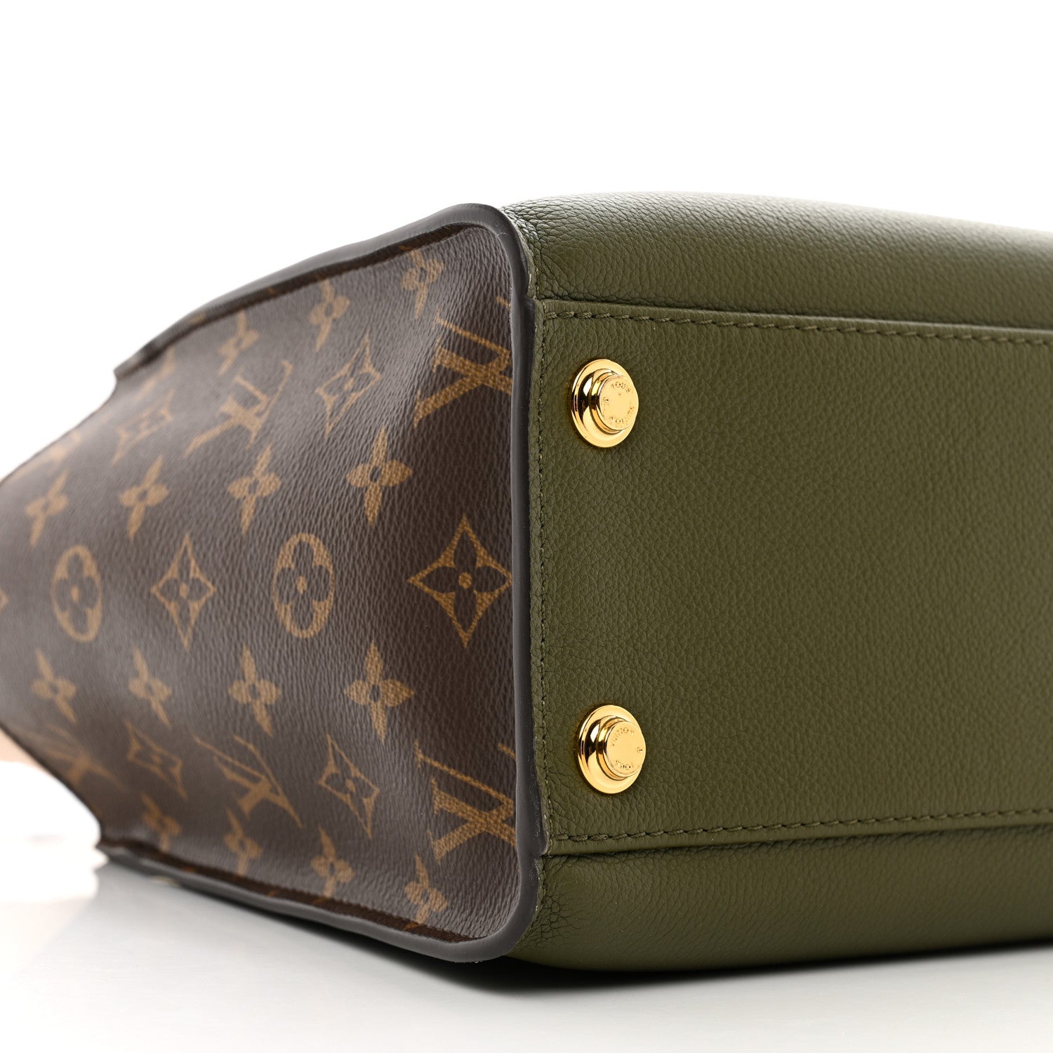 Louis Vuitton Calfskin Monogram On My Side MM Laurier Green Toffee Latte Beige 8 of 9