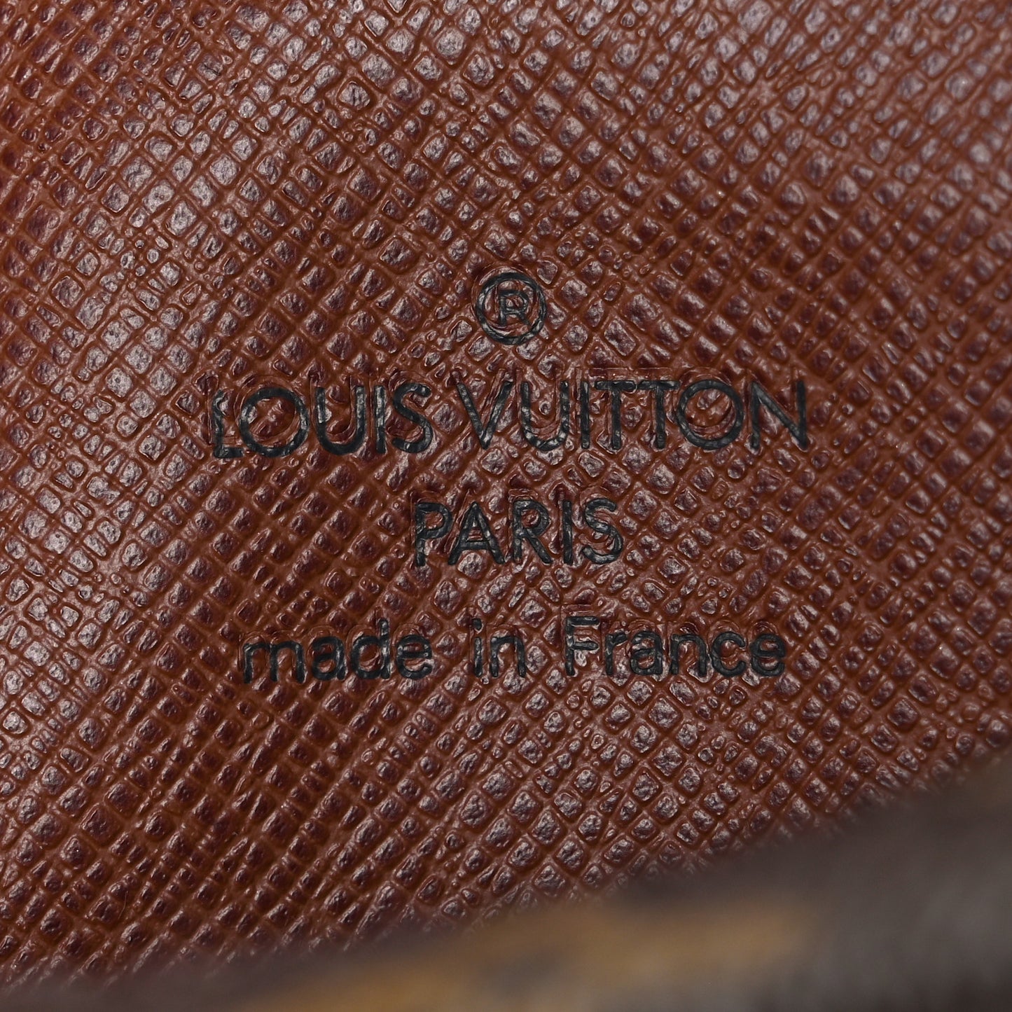 Monogram Amazone