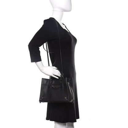 Balenciaga Veau Papier A6 Zip Around Tote Black 2 of 10