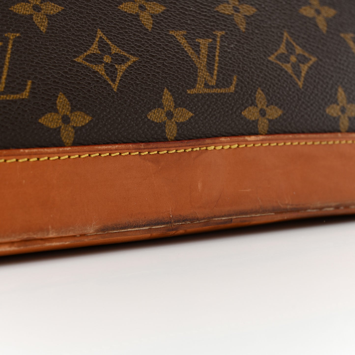 Monogram Alma PM