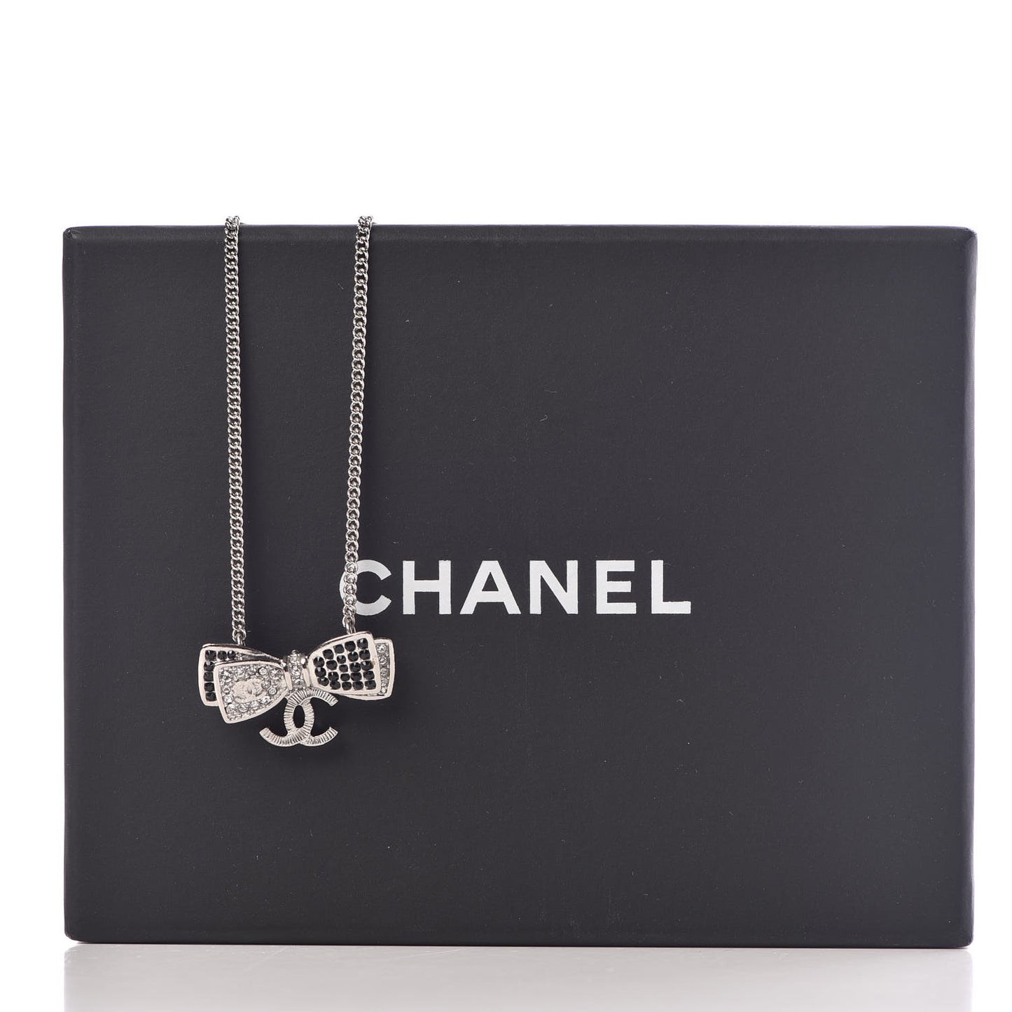 Crystal CC Bow Necklace Silver Black