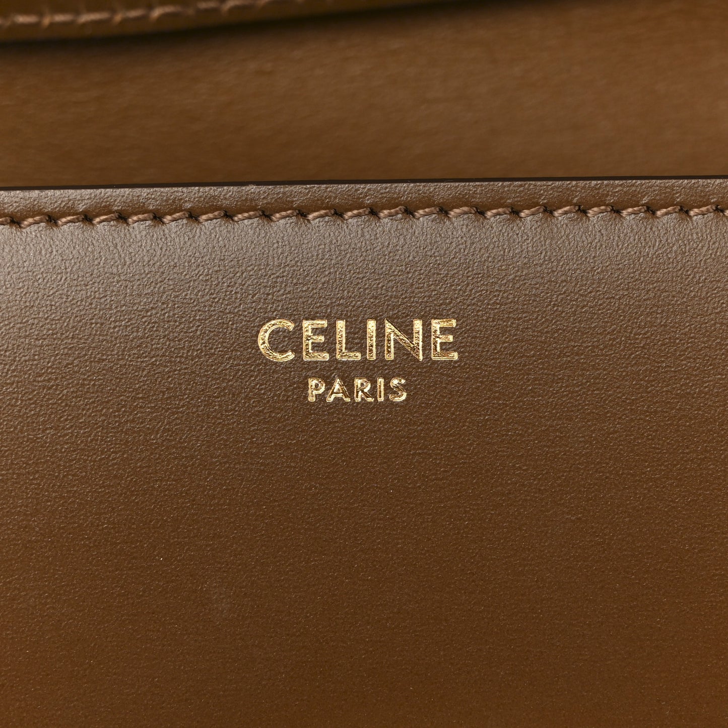 Box Calfskin Teen Classic Box Flap Bag Camel